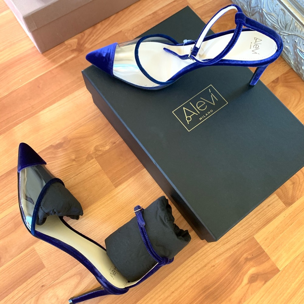 Alevi minalo heels royal blue size 10